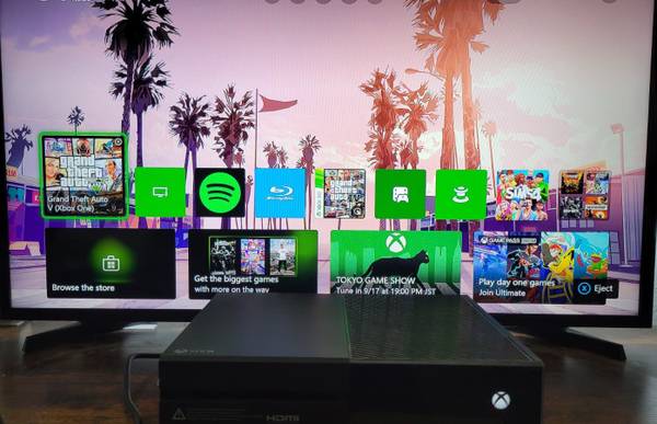 Xbox One Console, 9 Games, 2 Controllers, & Headset 1