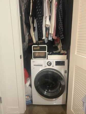 $2,175 / 1br - 500ft2 - Lease Transfer (West Loop Area) (Chicago)64041812183299121