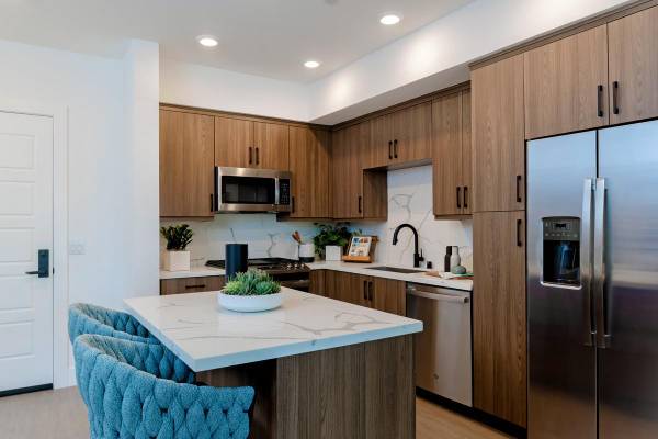 $4,565 / 2br - 1068ft2 - ¡Venga a ver de qué se trata todo esto... The Lofts tiene disponibilidad! (Carlsbad Village, Encinitas, Oceanside)63865483780483120