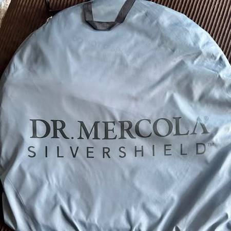 Mercola Silvershield Shielding Tent 1