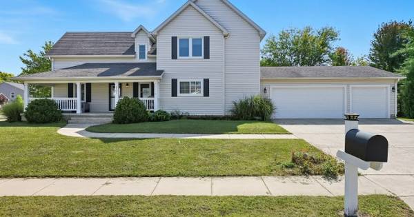 $795 / 3br - 3330ft2 - Close to everything far from ordinary! Live near it all! (West Lafayette, IN)63902944064003120