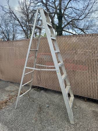 Keller 8 ft Aluminum Step Ladder 1