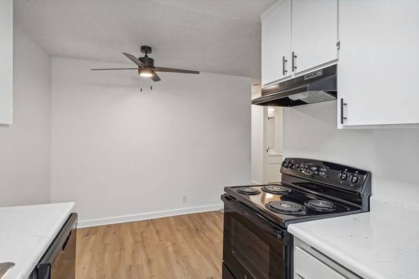 $2,070 / 2br - 850ft2 - 2 Br- ¡UN MES GRATIS CON UN CONTRATO DE ARRENDAMIENTO DE 12-15 MESES! (2660 Alpine Boulevard, Alpine, CA)63878582894977121