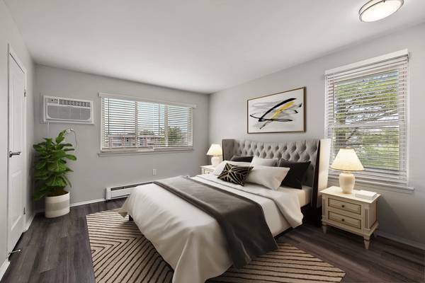 $800 / 1br - 725ft2 - WAIVED SEPTEMBER RENT AND APP FEES! BEAUTIFULLY RENOVATED 1/2 BEDROOM (Riverview)63926725633155124