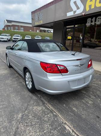 2010 CHRYSLER SEBRING TOURING CONVERTIBLE 2D - $5,999 (+ SS Auto Inc.)63621970495363122