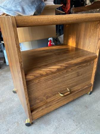 TV/Microwave Cart 1