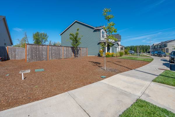 $724,900 / 4br - 2596ft2 - New Construction, River/Greenspace View, 4 Bedrooms+bonus, Owned Solar (Cornelius)63777362729347120