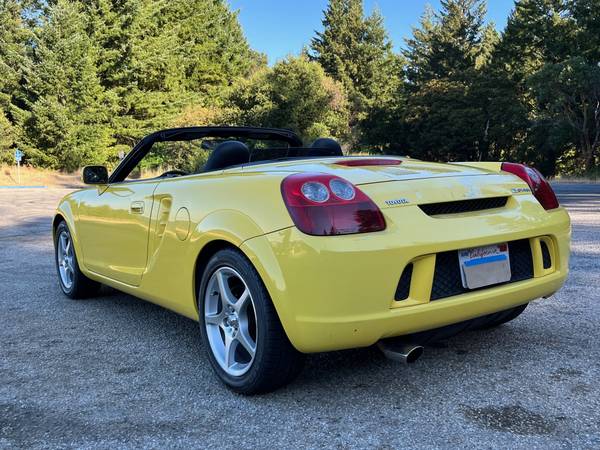 Toyota MR2 Spyder - $12,000 (sunnyvale)63654704327937121