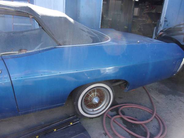 1970 Chevorlet Impala convertible - $15,000 (redwood city)63470421622403122