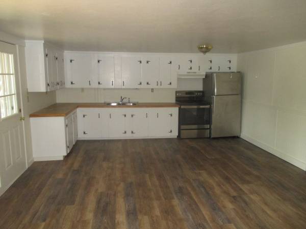 $1,500 / 2br - 2 dormitorios, 2.ª planta incluye calefacción y agua caliente (Región de Lagos)63931790996611120