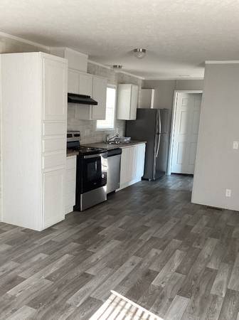 $999.00 / 3br - 3-BED 2-BATH $999/mo SECURITY DEPOSIT $999 and UP63680211172611121