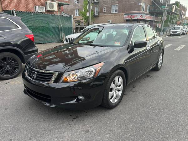 2009 Honda Accord EX-L V6 Sedan limpio, bajos kilómetros, totalmente equipado - $5,900 (bensonhurst brooklyn ny)63614037786881122