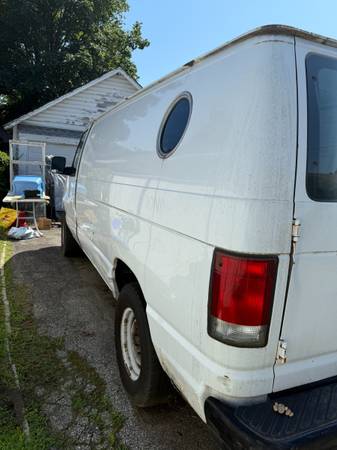 2003 Ford E250 Van AS-IS - $2,000 (Lynbrook)63614090594049122