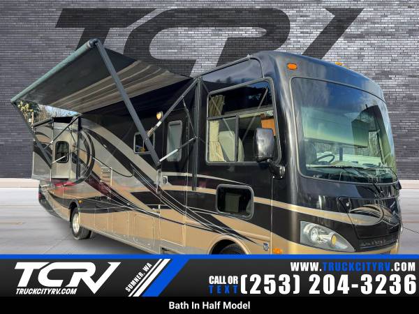 2013 Thor Motor Coach Hurricane 1