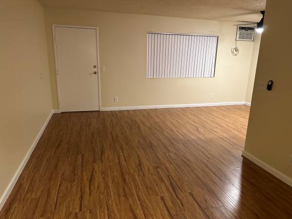 $1,700 / 1br - $1700 Rent. One bedroom apartment (North Hollywood)63857734054273124