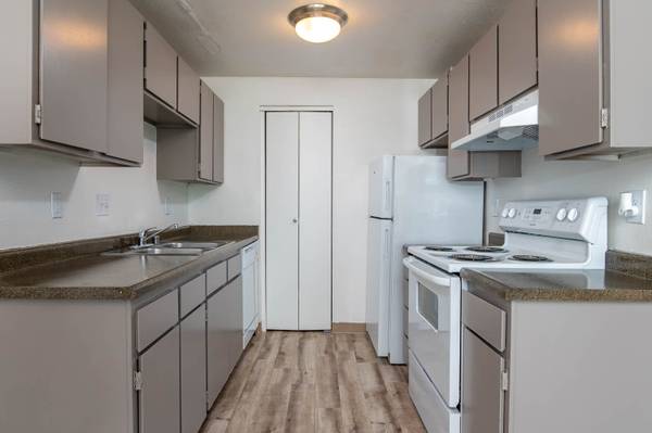 $1,419 / 2br - 955ft2 - Let us show you the home of your dreams! Tour our 2 Bed, 1 bath! (Pasco/ Richland/ Kennewick)64026292710659122