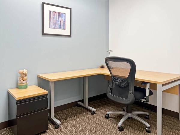 $869 đ Spooktacular Offer: 35% OFF All-Inclusive Private Office Space! đ» (oakland lake merritt / grand)64207198106369120