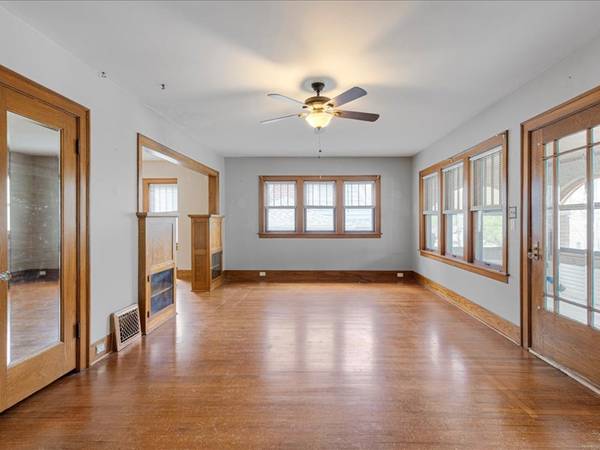$320,000 / 4br - 2100ft2 - OWNER FINANCING OPPORTUNITY!!  MUST SELL, NO BANKS NEEDED! (Council Bluffs)64021005313025124