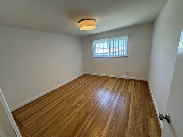 $1,500 / 4br - 150ft2 - Large Bedroom close to Dogpatch Potrero Hill (bernal heights)64023719760771121