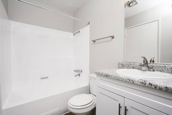 $950 / 1br - 1 Bedroom Apartment For Rent (campbell)63888989935107124