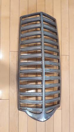 Front Mid 40's Packard Clipper Grille 1