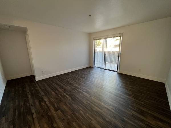 $1,850 / 2br - 963ft2 - 2 BED 2 BATH WITH WASHER & DRYER IN UNIT! APPLY NOW* (MODESTO)63970304546050123