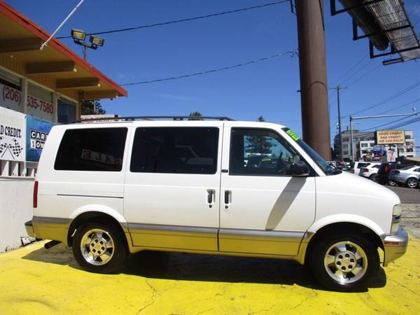 2003 Chevrolet Astro LT, tracción en las cuatro ruedas, 143 mil millas, llama/envía un mensaje de texto al (206)535-7580 - $10,49963623417979267124