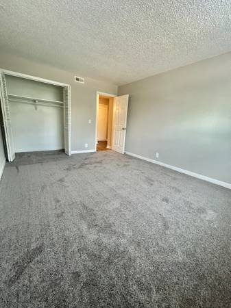 $1,075 / 1br - 800ft2 - Get $100 off your first month's rent! (hermitage)63680355900545122