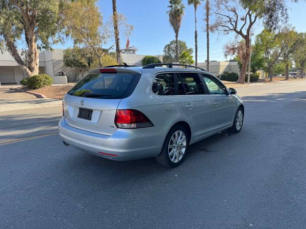2013 Volkswagen jetta sportwagen 2.0l tdi wagon 4d - $7,99963615905164033124
