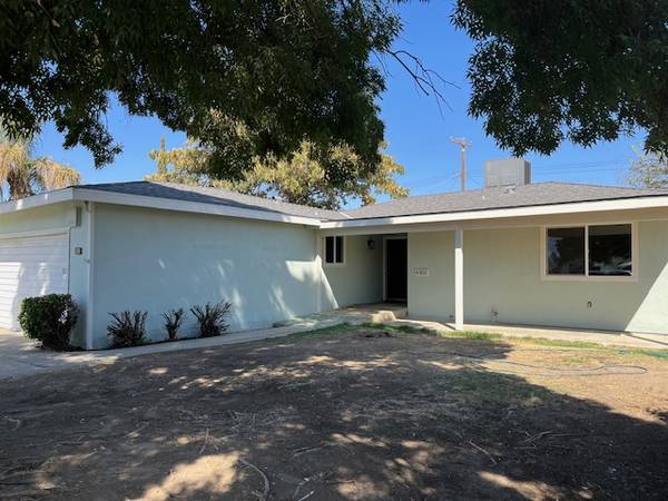 $2,200 / 4br - House for Rent Handicap accessible 4 bedroom 3 bath 2 car garage (visalia)63809642876417121