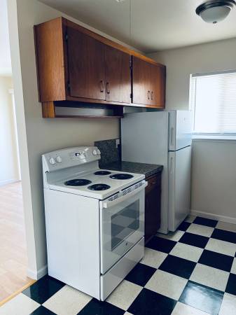 $1,750 / 1br - 625ft2 - ******SPACIUS 1 BEDROOM AVALIABLE MOVE IN READY*****#212 (concord / pleasant hill / martinez)63860995519233124