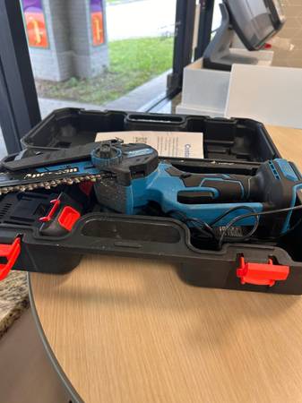 Hand chainsaw 1
