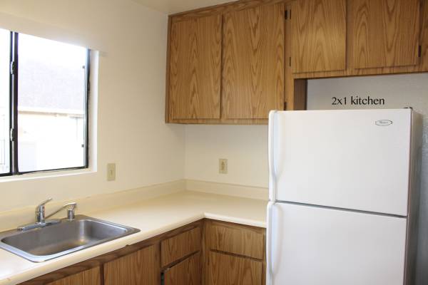$1,545 / 2br - 872ft2 - 2x1-Washer & Dryer Hook Ups & Fireplace (Sacramento)63900567849219122