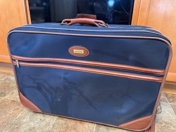 Designer Jaguar Luggage - $49 (Brighton, Belmont, Ma)63471242896897120