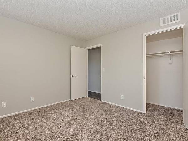 $1,199 / 2br - 805ft2 - Fully Equipped Kitchen, Dog Park, Individual Climate Control (Mesa)64025000041345121