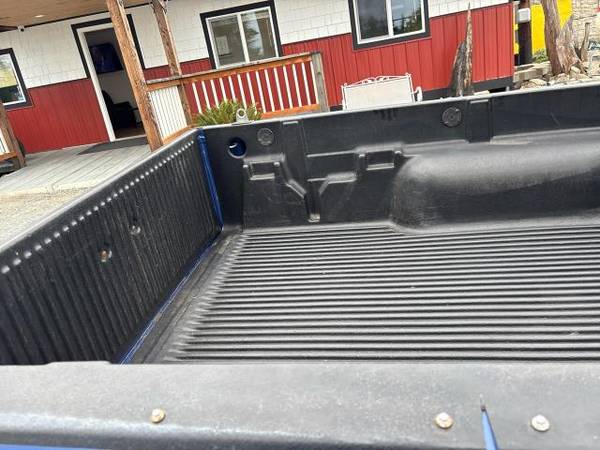 1999 Nissan Frontier XE V6 King Cab 4WD - $5.999 (Lynnwood, WA)63469737005187124
