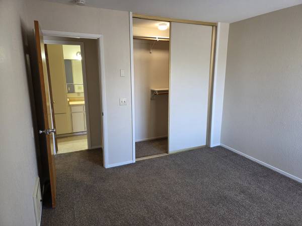 $1,875 / 1br - 1 Bedroom Apt / South Salinas (Salinas)64009499312641123