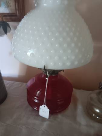 Cranberry oil lamp 1