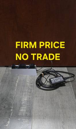 Dual PS5 Controller Charger, Firm Price, Works Perfect, Read Descripti 1