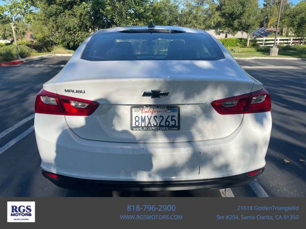 2019 Chevrolet Malibu - Financing Available! - $9590.00 (SANTA CLARITA)63441223623427123