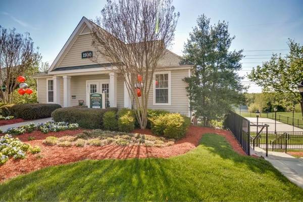$1,559 / 3br - 1274ft2 - Feel at home your first night! Fall in love with your 3 BR / 2 BA! (Richmond)64027112840065122
