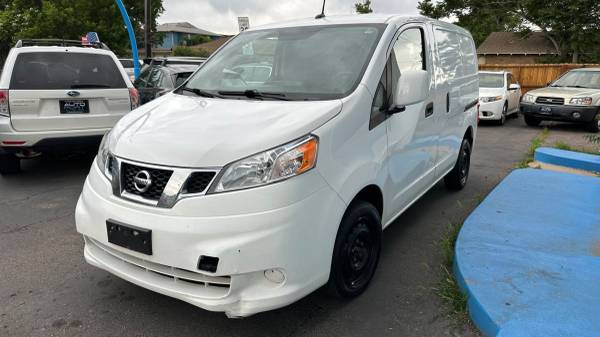 2020 Nissan NV200   Van - $9,900 (AutoPort)63493434740099124