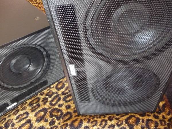 EAW SB48e Dual Subwoofer Speakers  Mint like new! 1