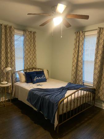 $1100.00 / 1br - 1 bedroom in shared 4 bedroom home near DT and Park Circle!64015947445121123