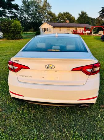 2017 hyundai sonata - $5,725 (Raleigh)63470074458371124