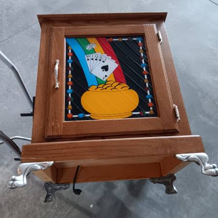 OAK CABINET FOR ONE ARM BANDIT STAND 18" X 23" X 29" HIGH 1