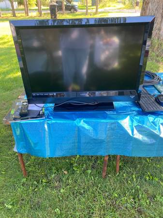 T V for sale 1