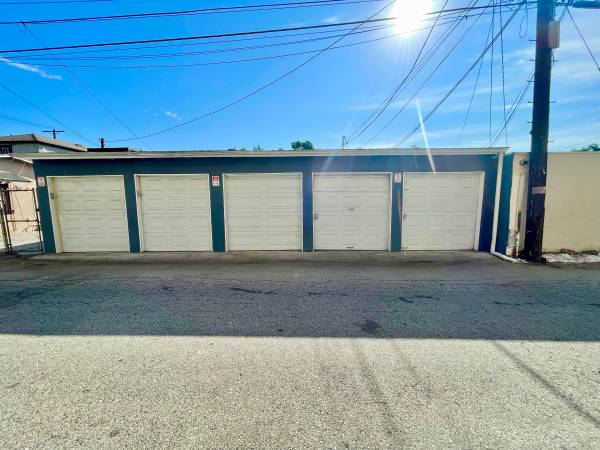 $575 / 255ft2 - Storage Garage for rent, 1st Floor Access  (Mid City LA/Crenshaw) (Los Angeles)63952927704450120