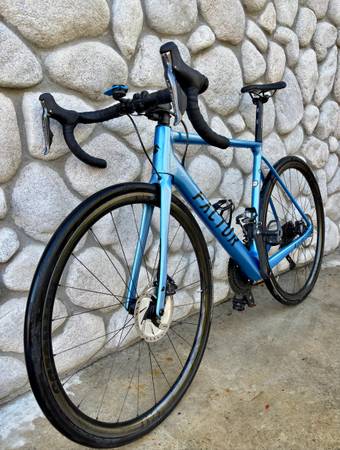 FACTOR O2 54cm Reynolds AR29 wheels WCS 1