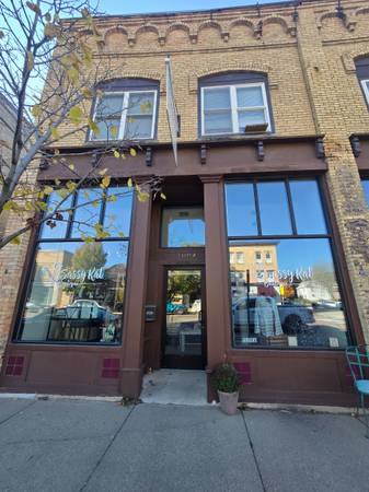 $1,500 / 1100ft2 - Charming Retail Space Available in Downtown Jordan! (Jordan, MN)64300425891203120